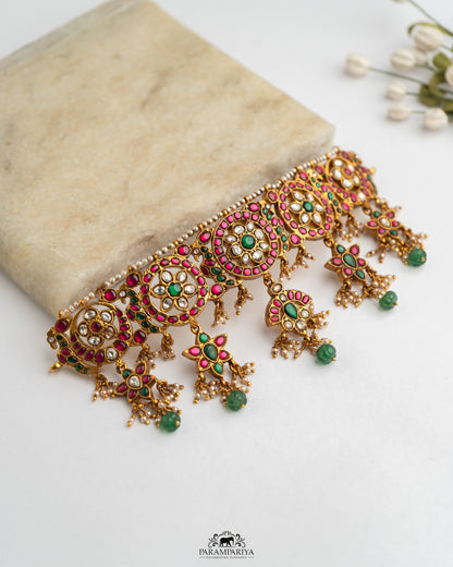 Kundan Charm!!

92.5 pure silver kundan choker.