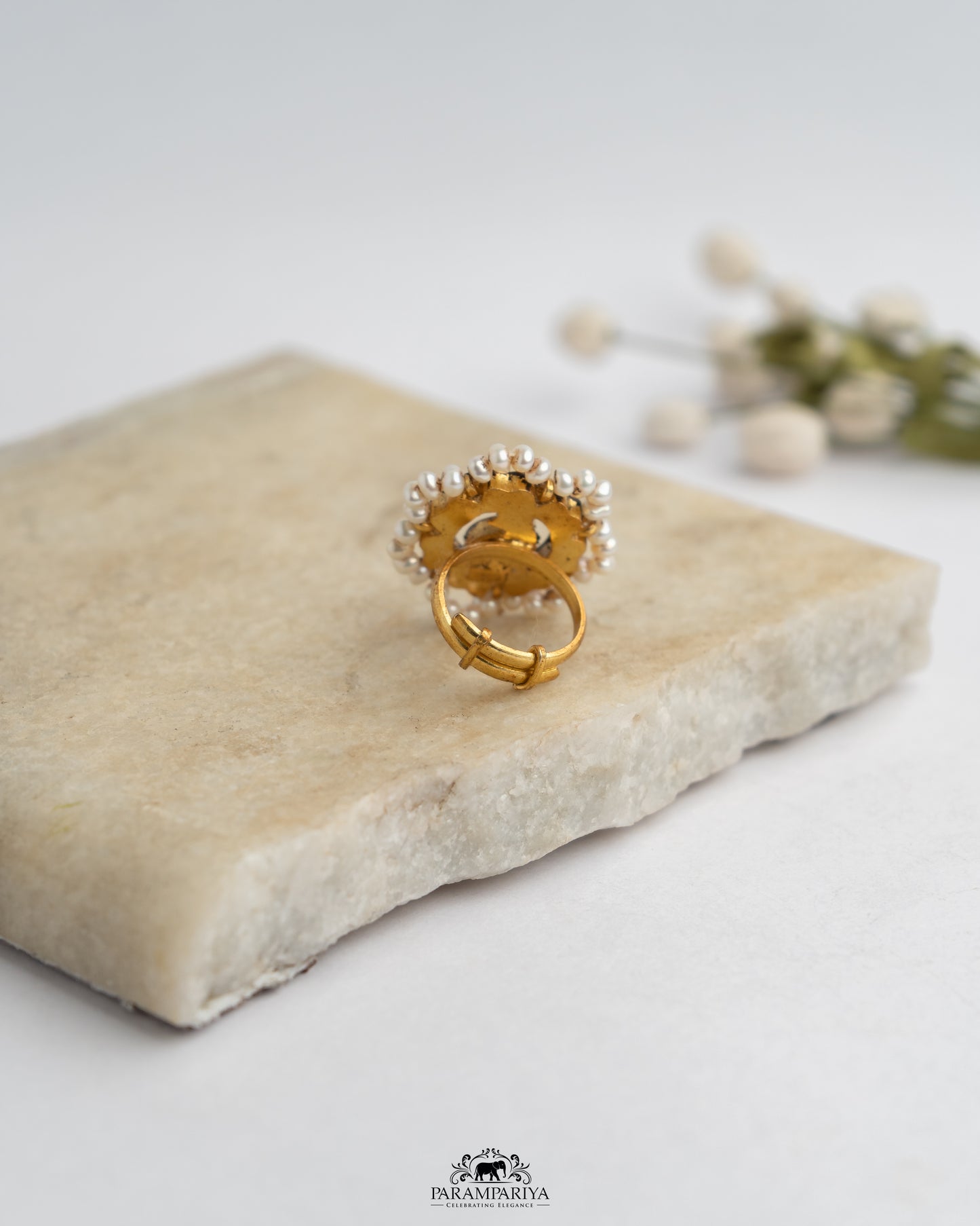 Girija Finger Ring