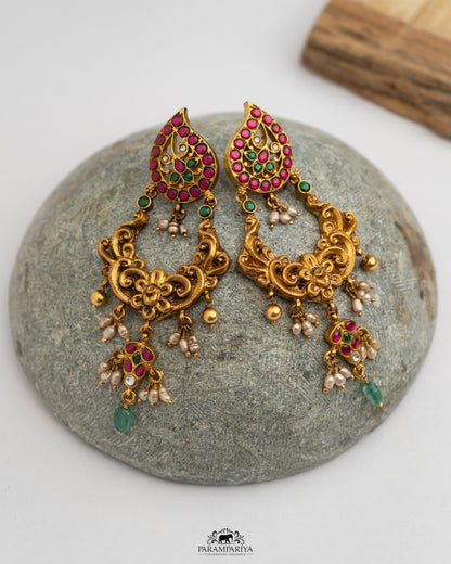 Akshi Earrings