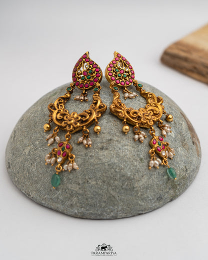 Akshi Earrings