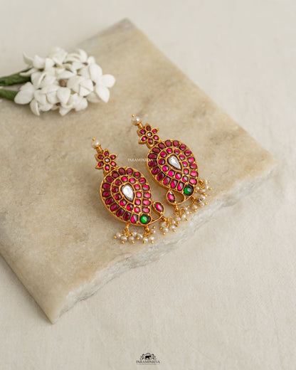 Apoorva Earrings