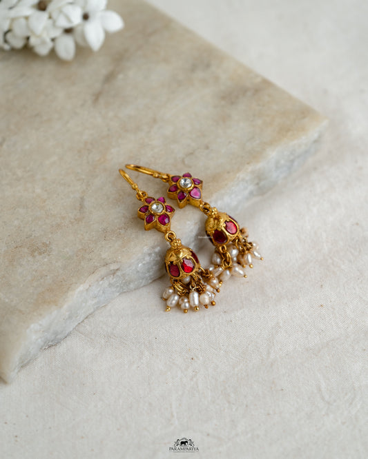 Prasuti Earrings