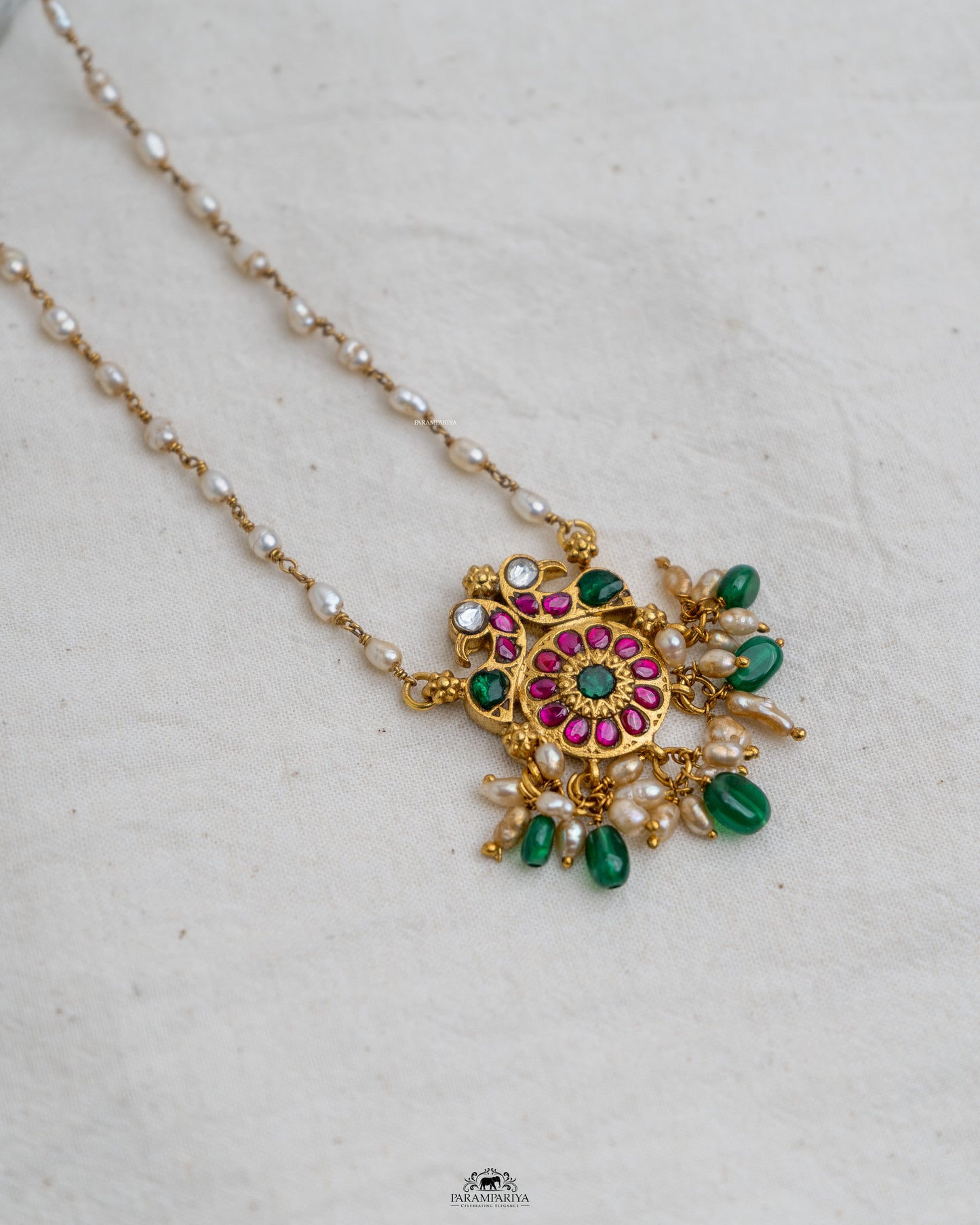 Aazhi Necklace