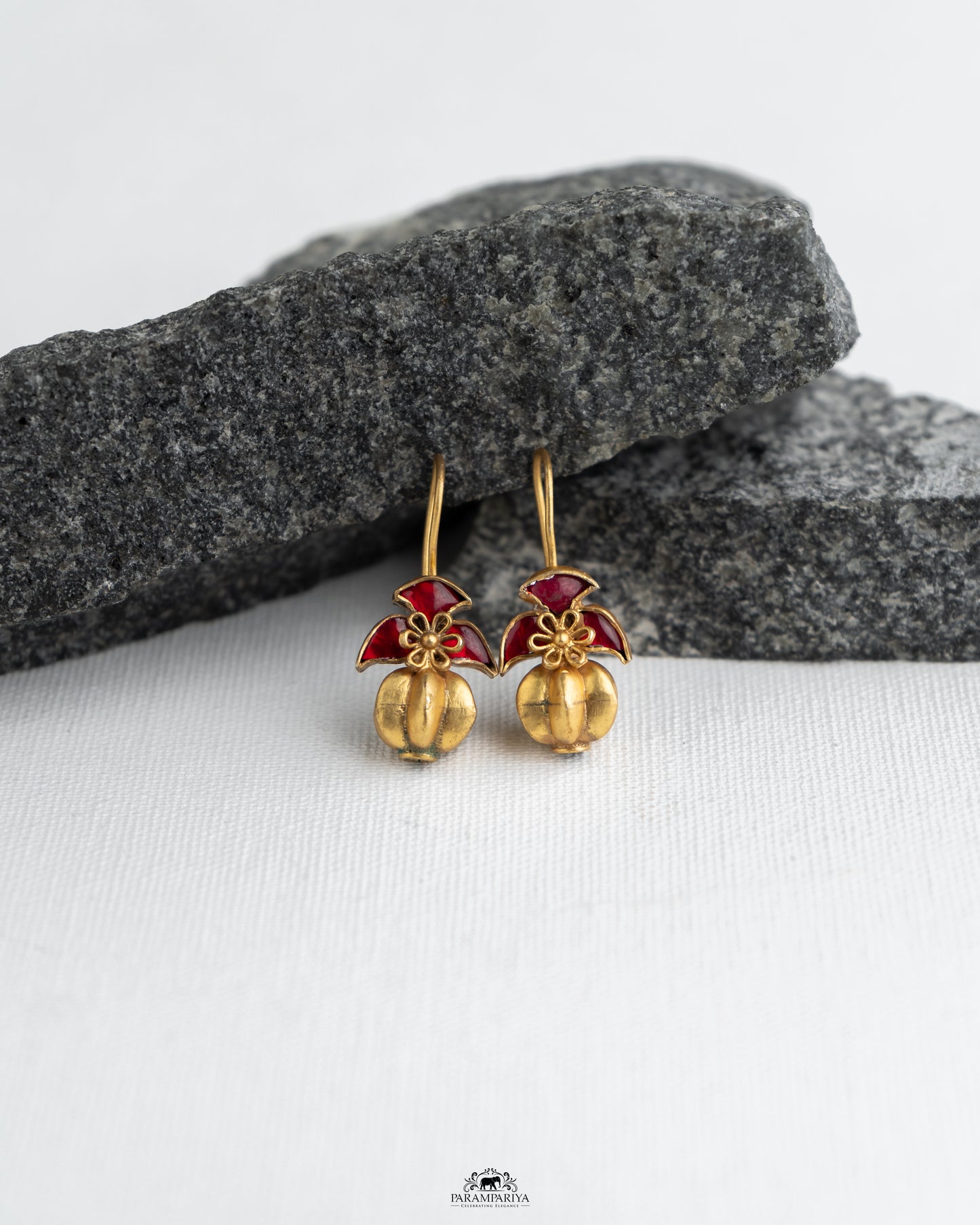 Sinnu Earrings